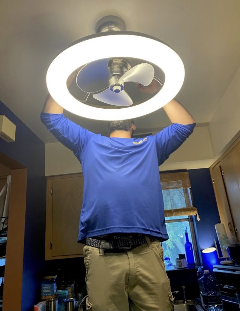 Electroman, LLC - Electrician in Miami