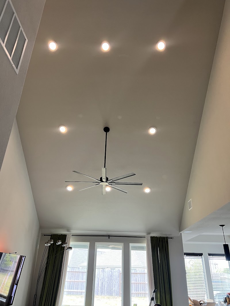 Right Touch Electrical - Electrician in Pasadena
