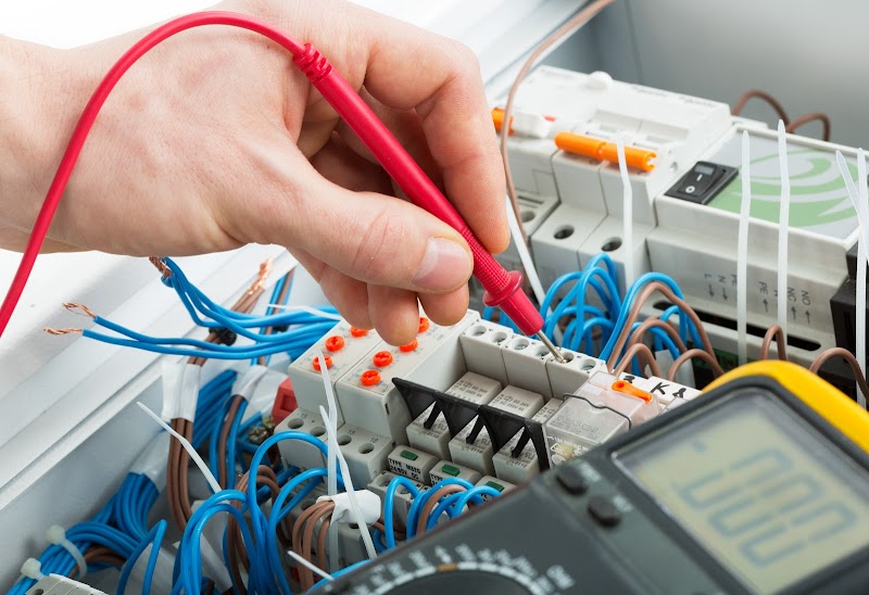 Right Touch Electrical - Electrician in Pasadena