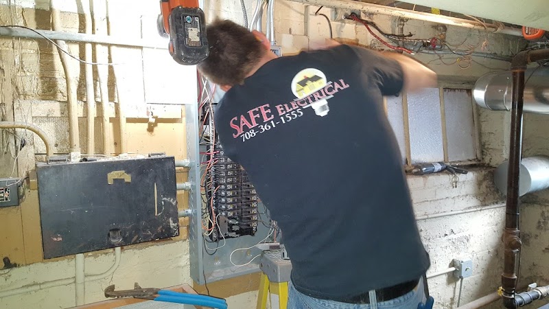 SAFE Electrical Service - Electrician in Chicago