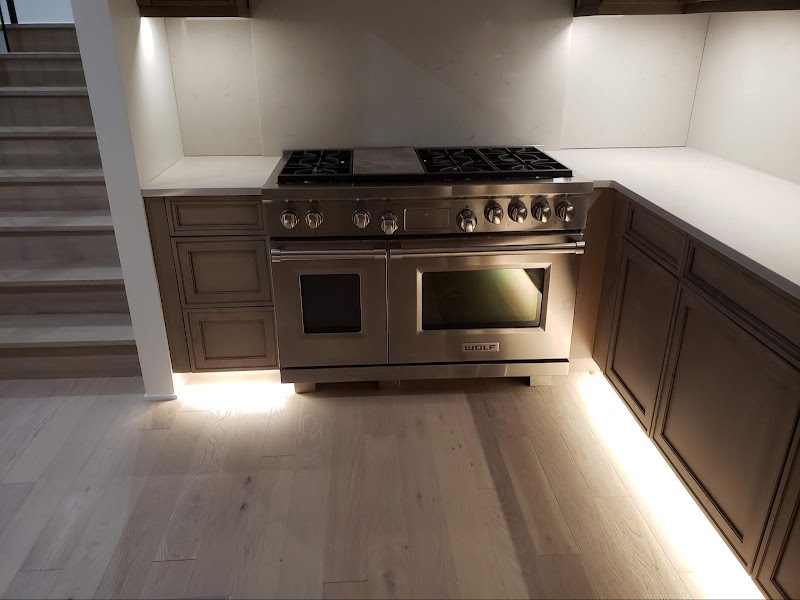 Sims & Sons Electric and Plumbing - Electrician in Chicago