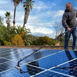 Smart Solar Panel Cleaning Los Angeles - Solar in Los Angeles